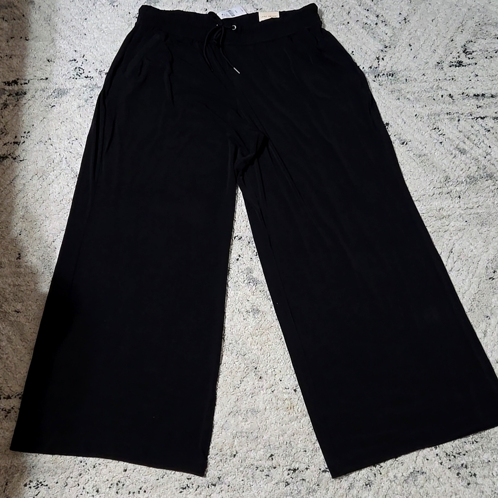 Matte Jersey Pull-On Wide Leg Pant